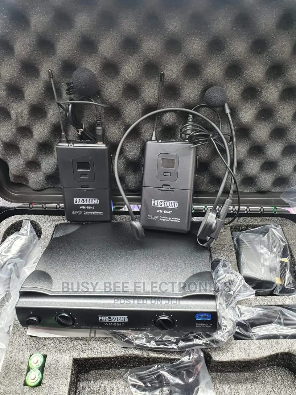 Uhf 400 Lapel Wireless Microphone
