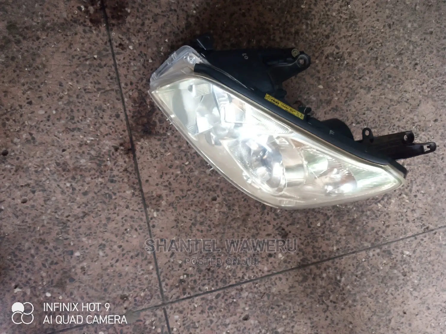 Toyota RAV4 Ac36 Headlight LHS Nonxenon