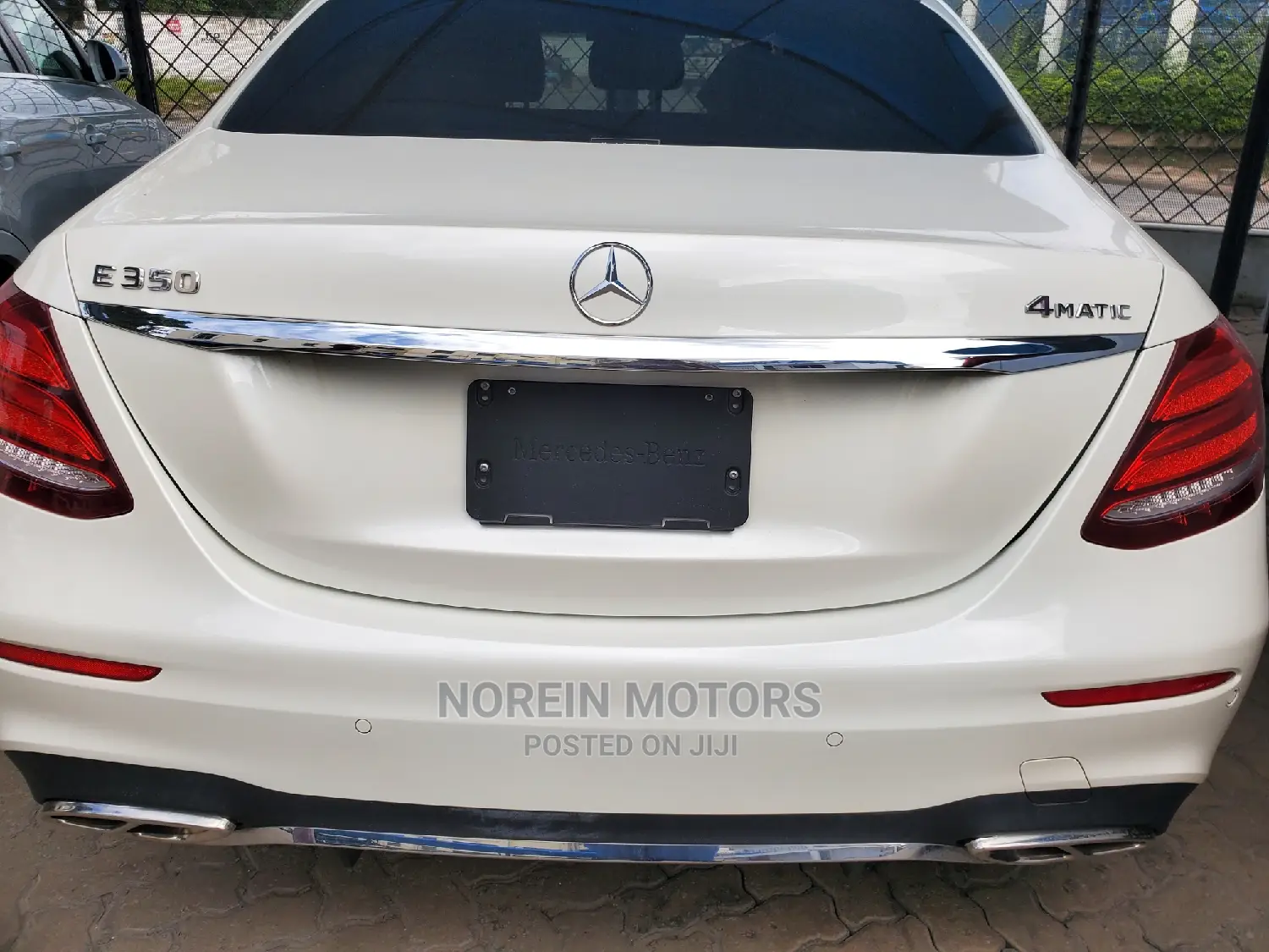 Mercedes-Benz 1420 2016 White