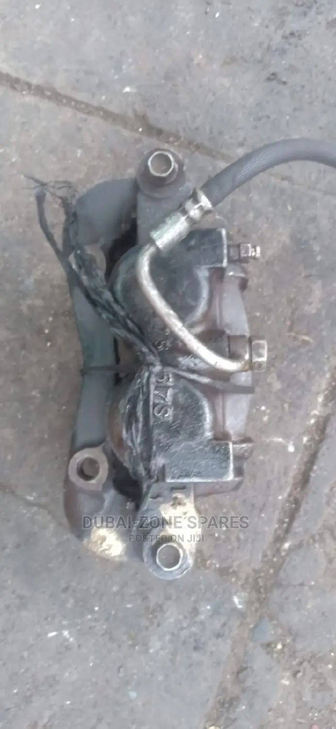 Front Caliper D-Max 2 4 Wheel Drive (14 15) Model 2005-2021.