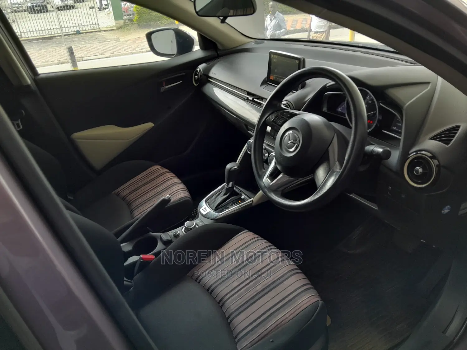 Mazda Demio 2015 Purple