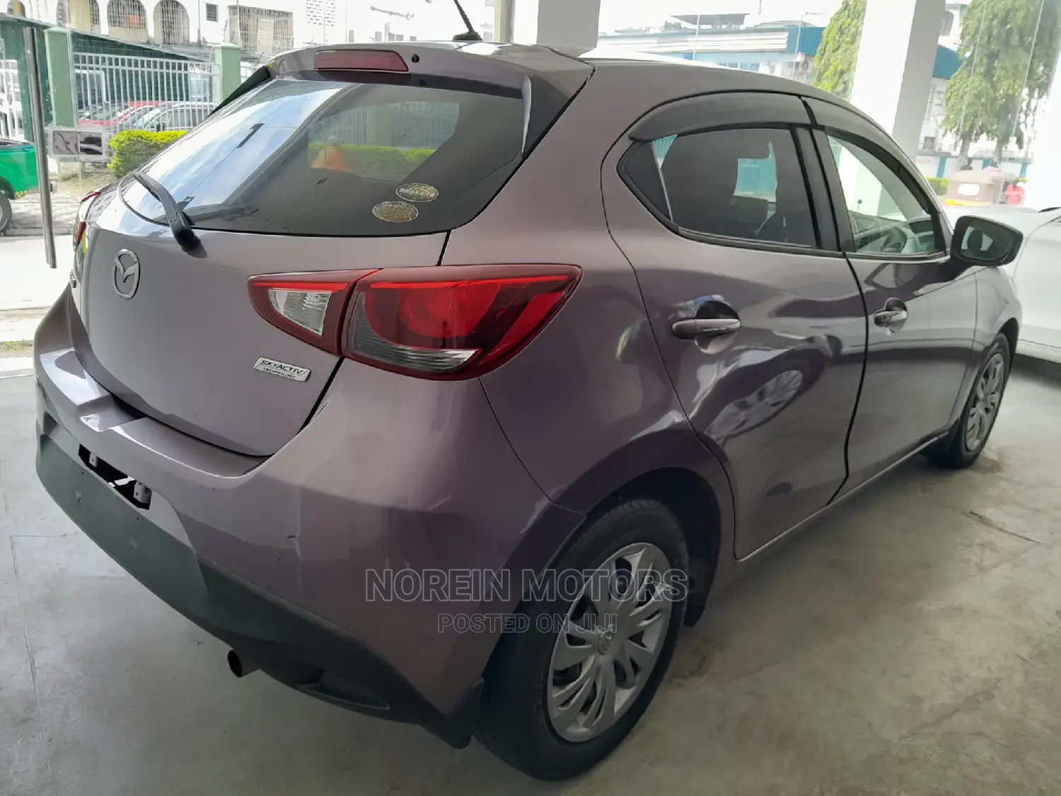 Mazda Demio 2015 Purple