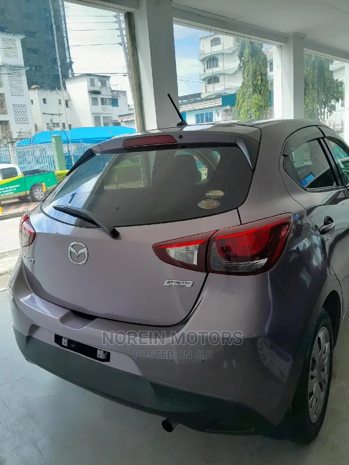 Mazda Demio 2015 Purple