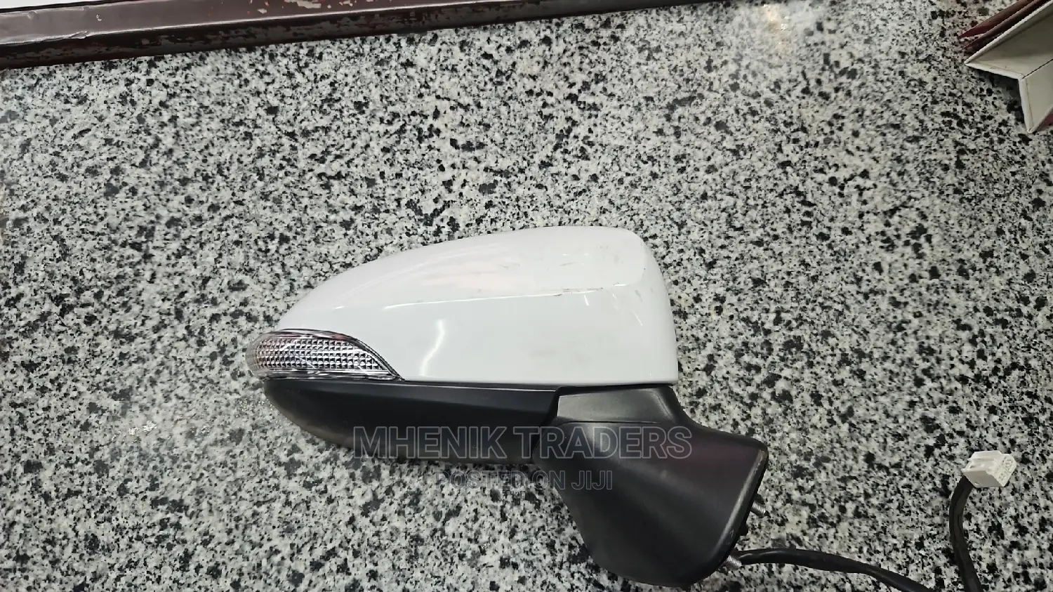 Side Mirrors Axio New Model