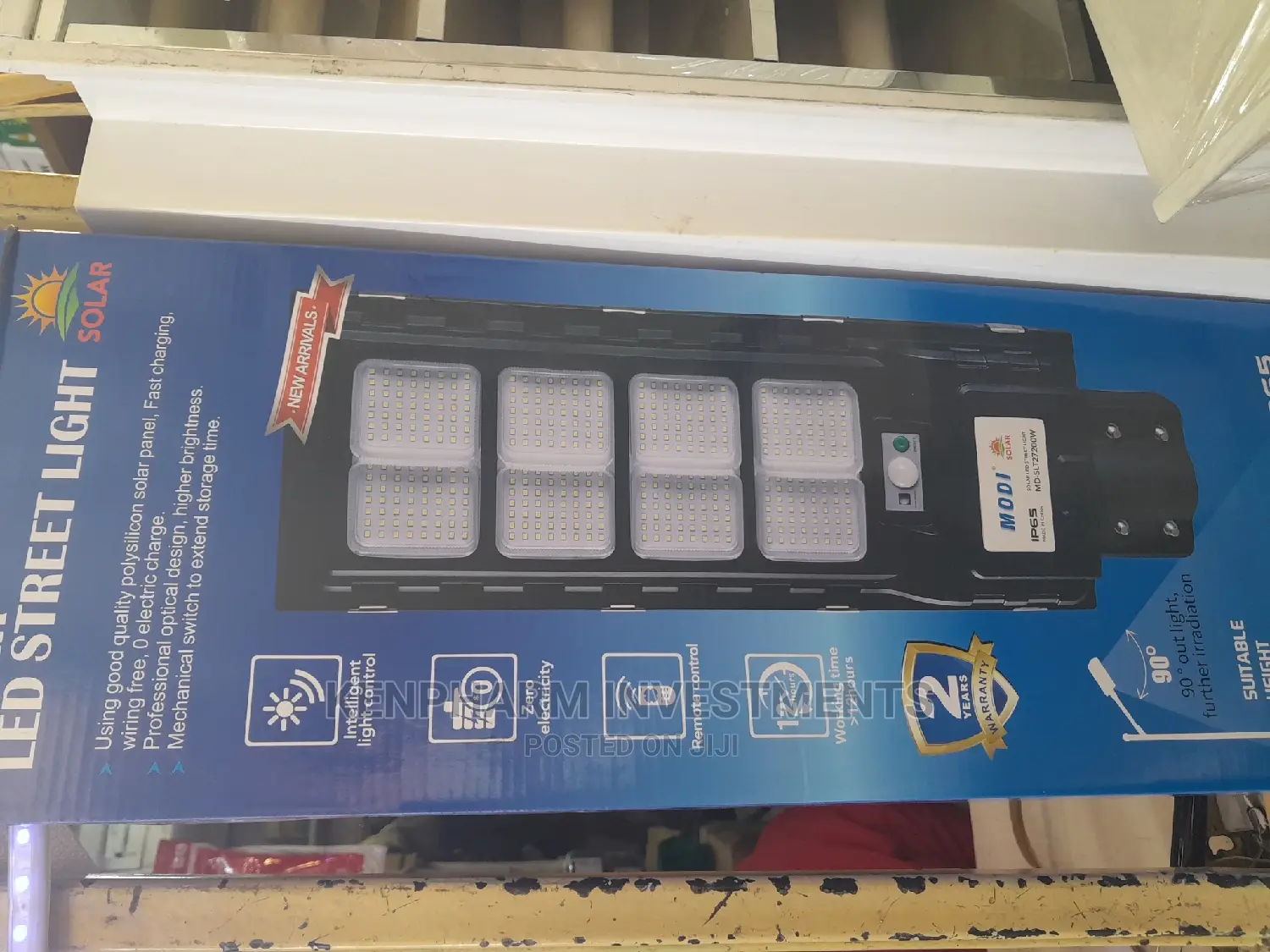 LED Solar Street Security Light 200 Watts