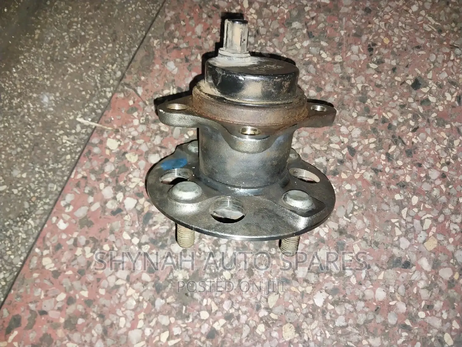 Rear Hub Toyota Ractis