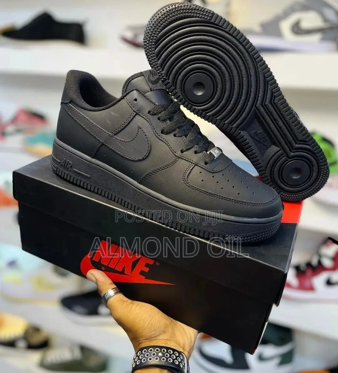 Nike Air Force