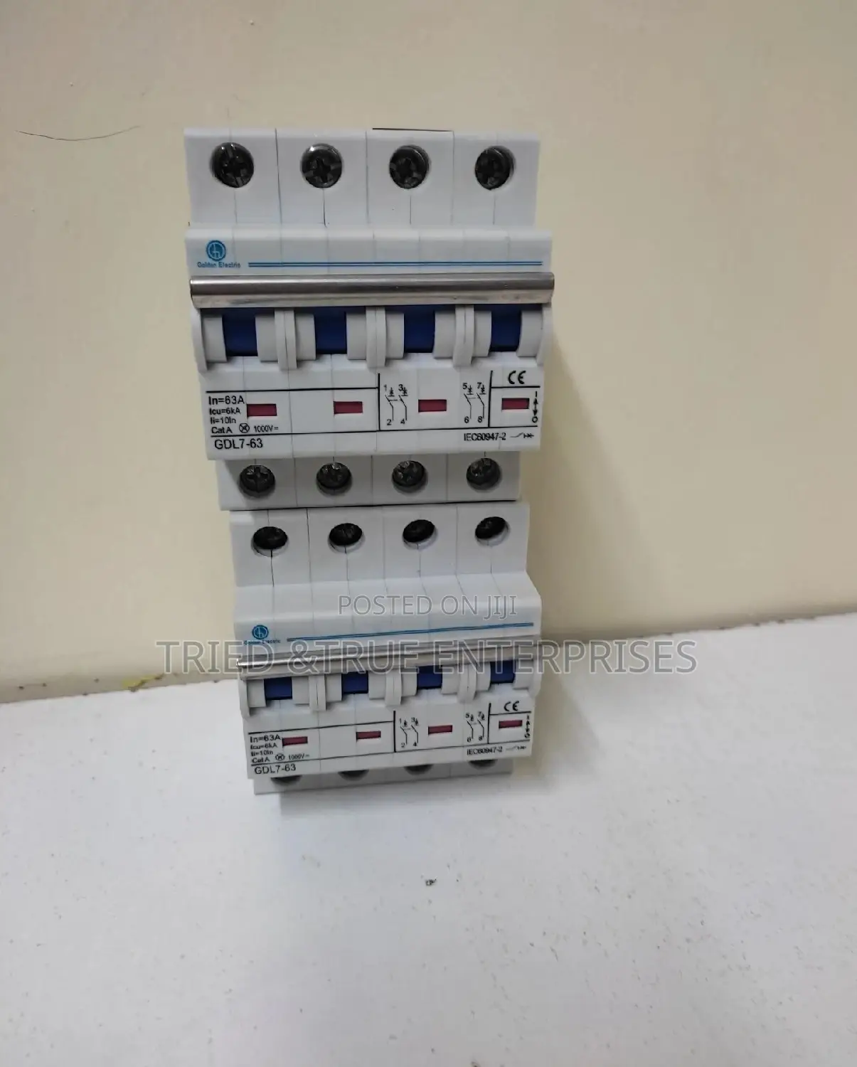 DC 4pole 63amps