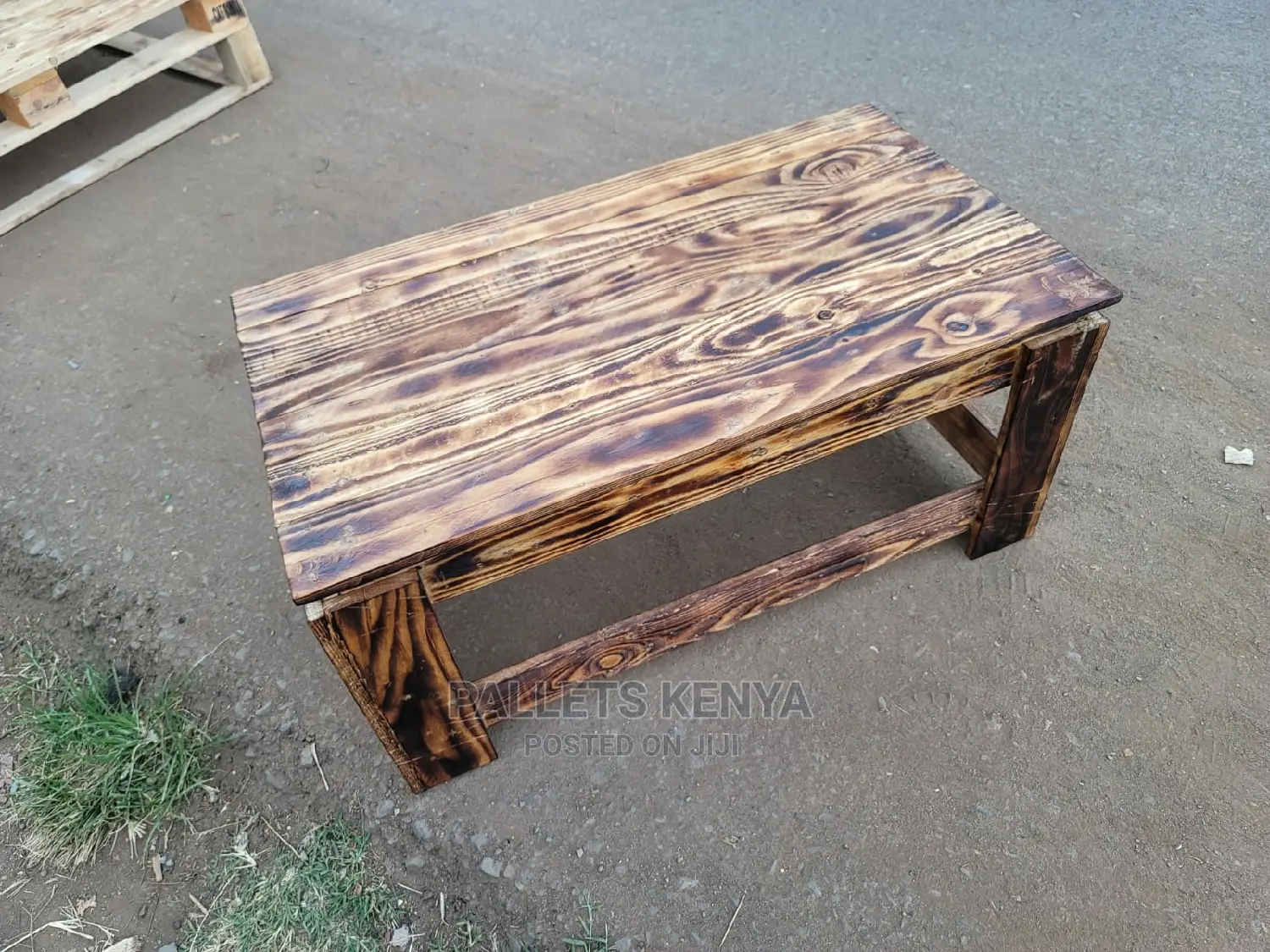 Wood Pallet Table_ SEG