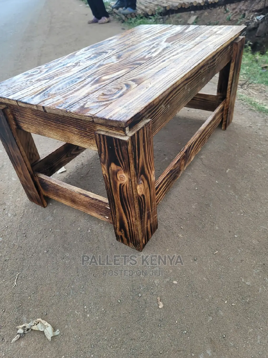 Wood Pallet Table- LVC