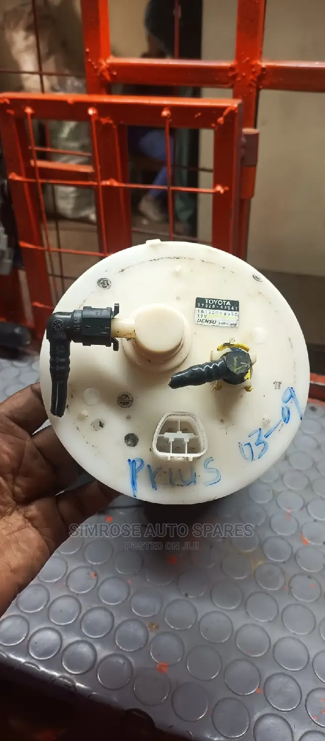 Fuel Pump for Toyota Prius.