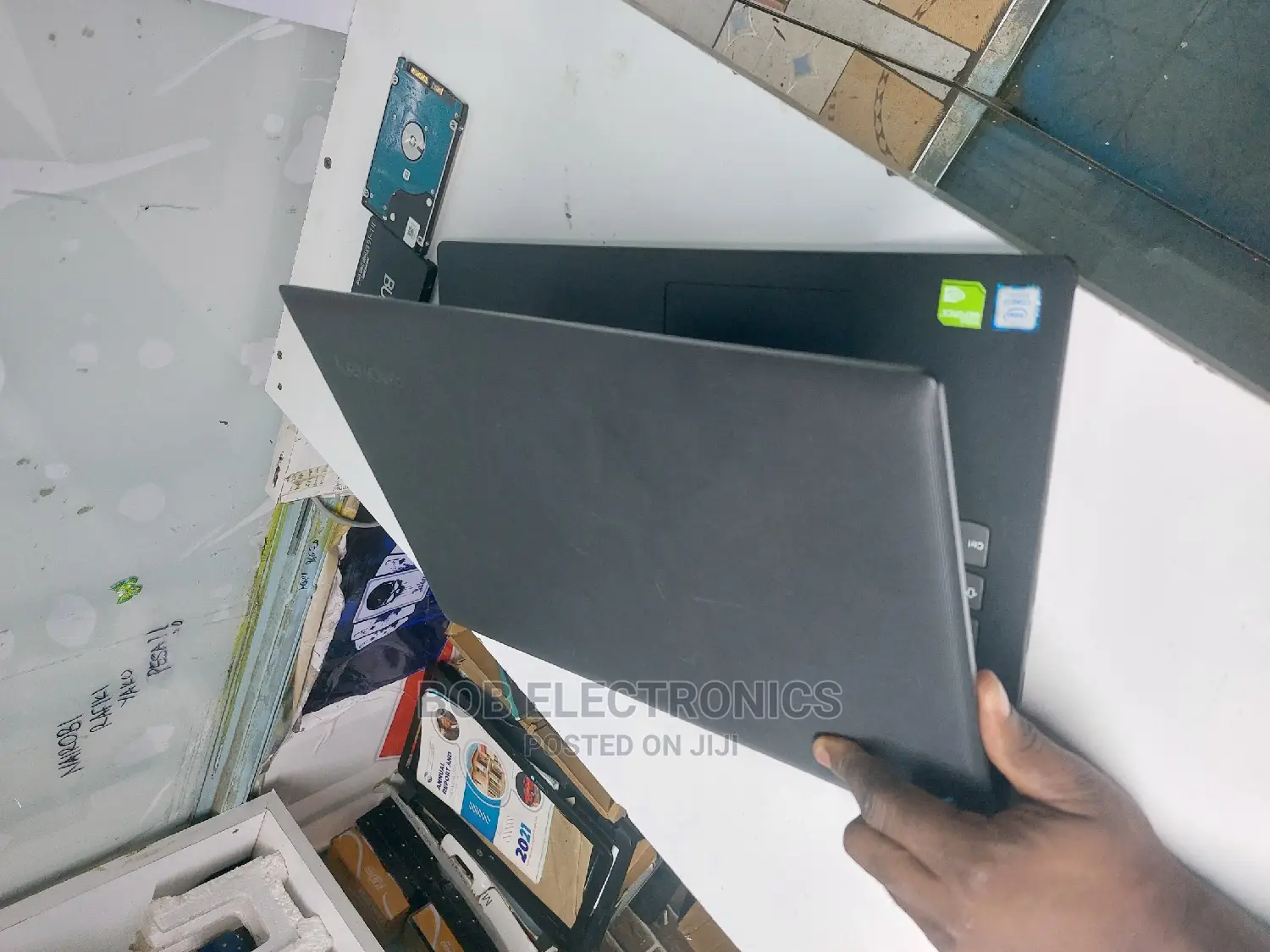 Laptop Lenovo IdeaPad 110S 4GB Intel Celeron HDD+SSD 500GB