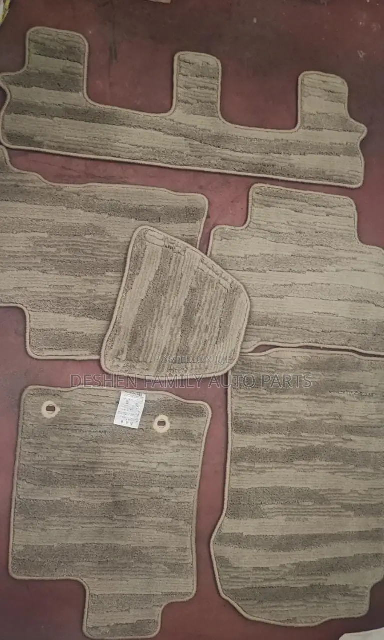 Land Cruiser/Prado 120 /150 Floor Mats