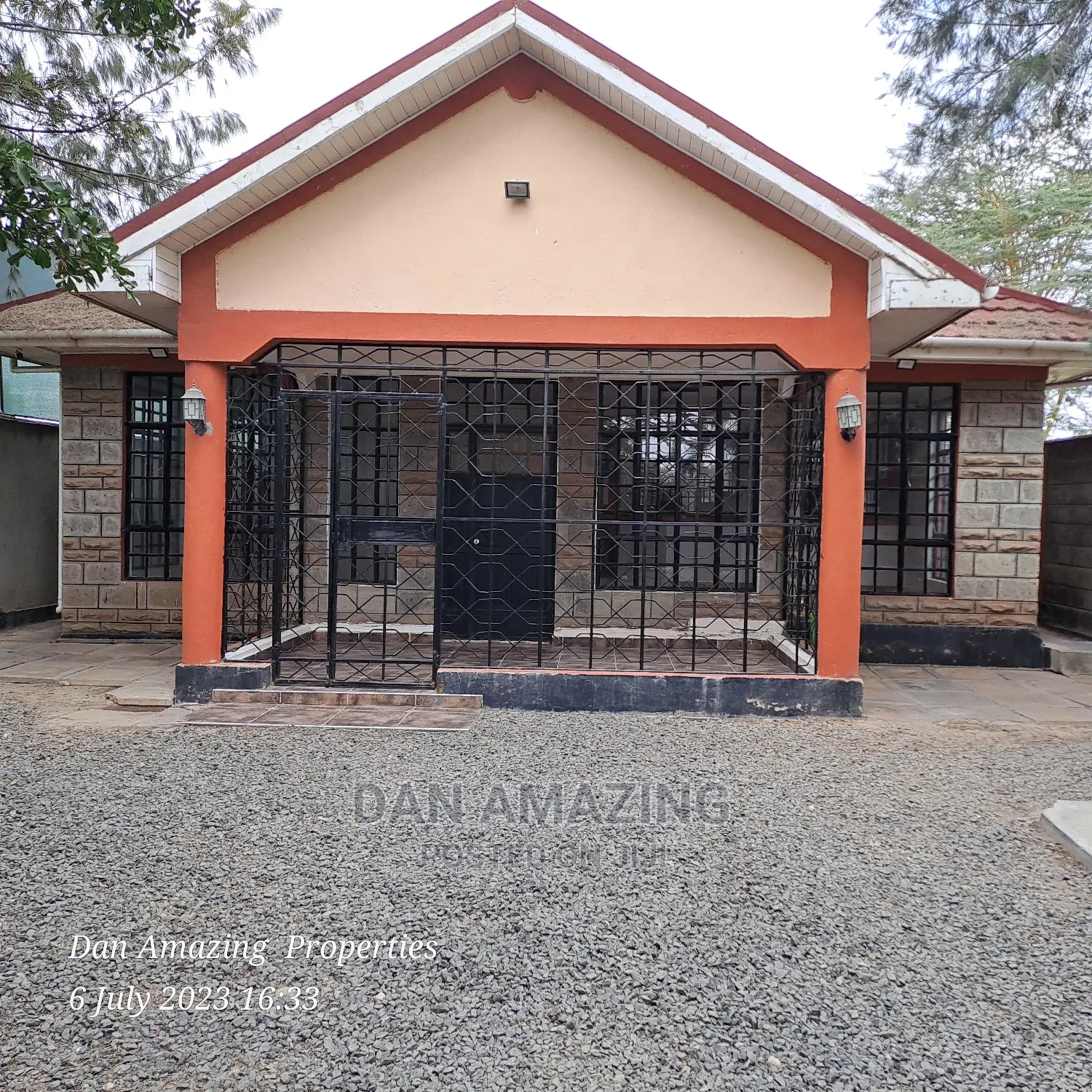 3bdrm Bungalow in Kitengela for sale