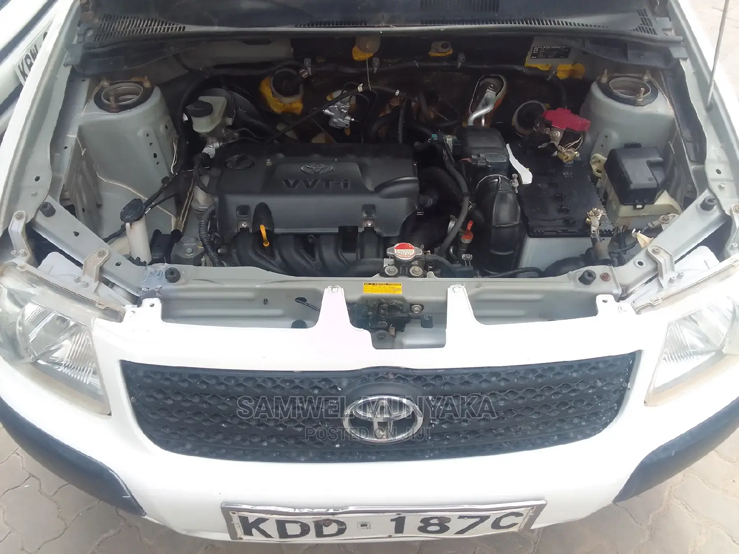 Toyota Probox 1.5 DX Comfort 4WD 2015 White