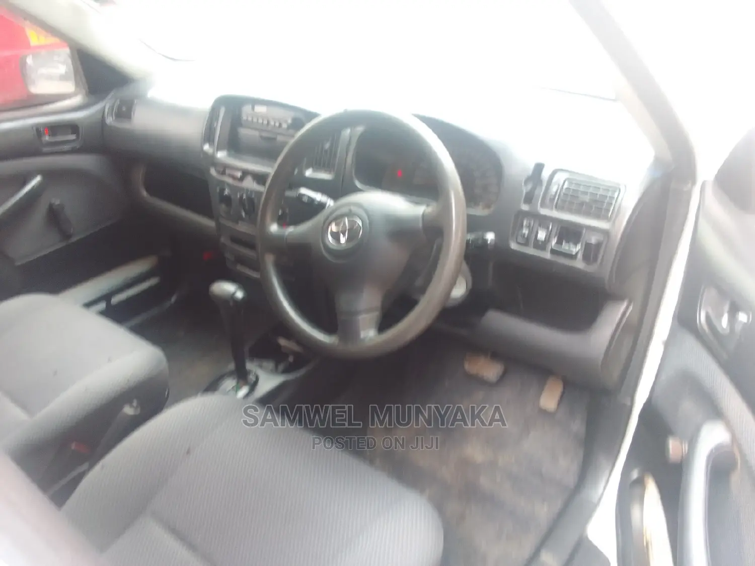 Toyota Probox 1.5 DX Comfort 4WD 2015 White