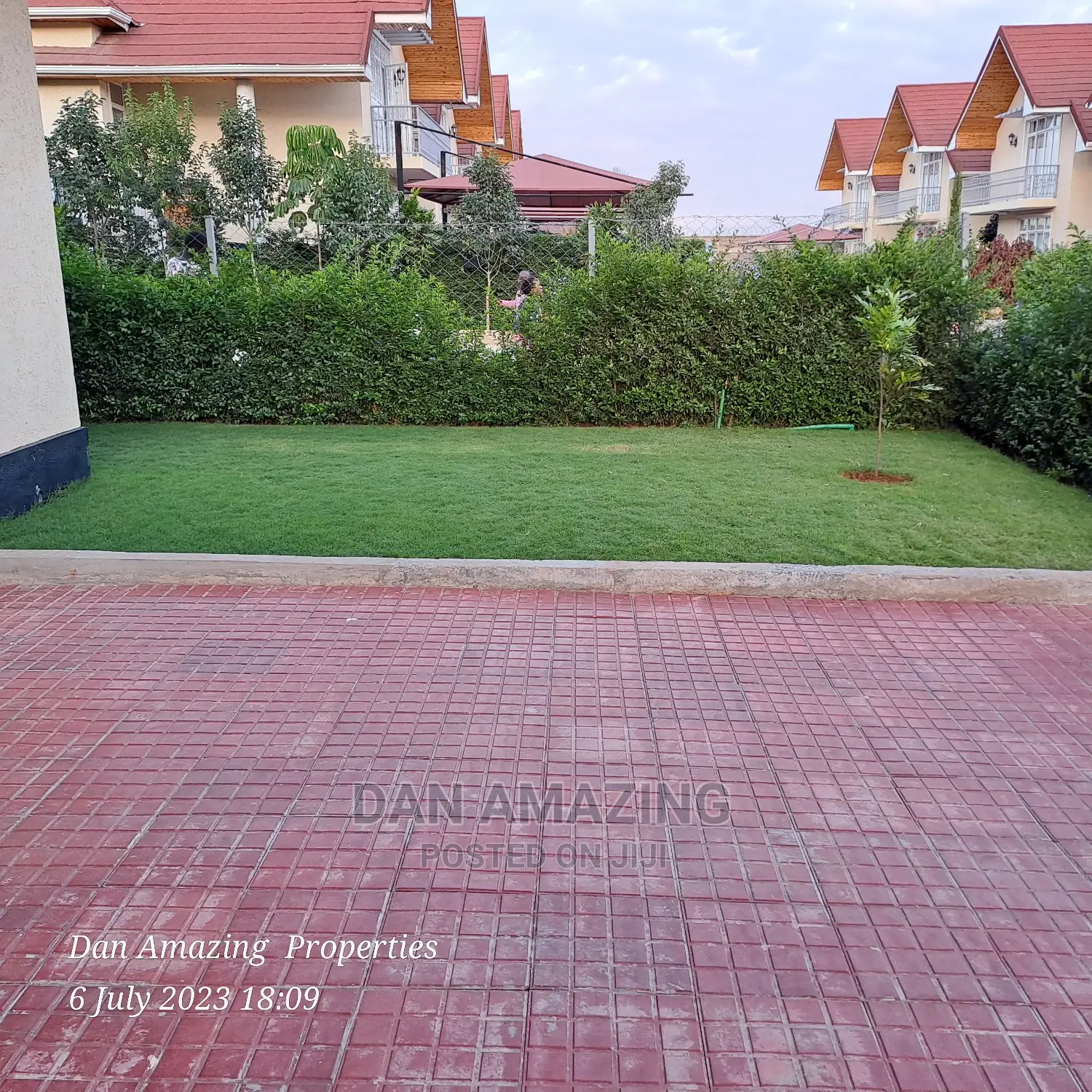 4bdrm Townhouse/Terrace in Kitengela for sale