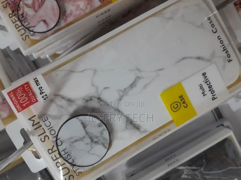 Apple iPhone 12 Pro Max Skin White Marble