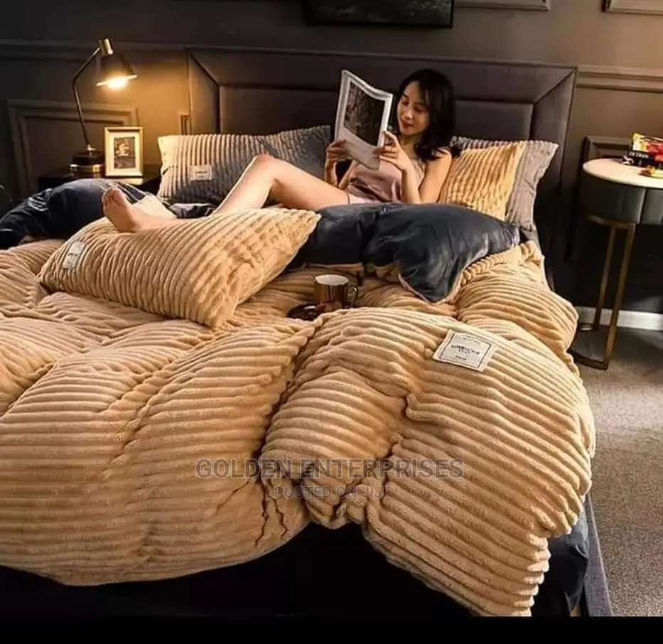 Beige Velvet Duvet With 1 Bedsheet and 2 Pillowcases