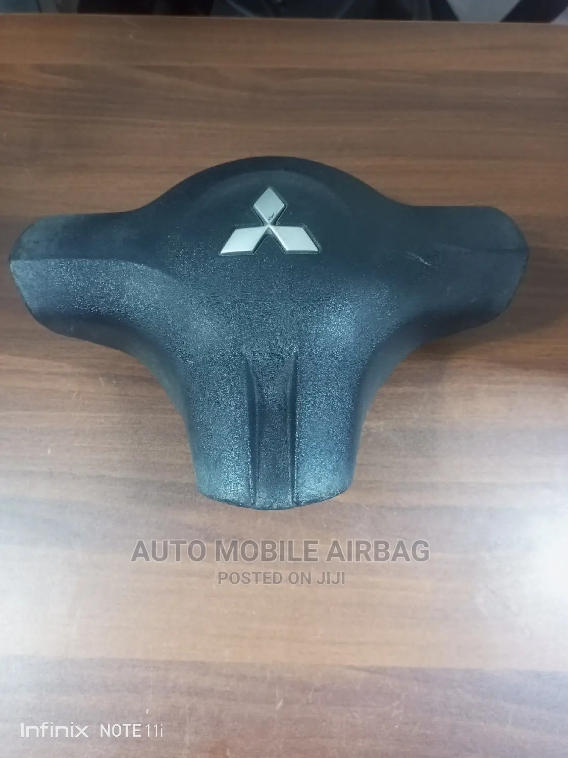 Mitsubishi Colt Steering Airbags