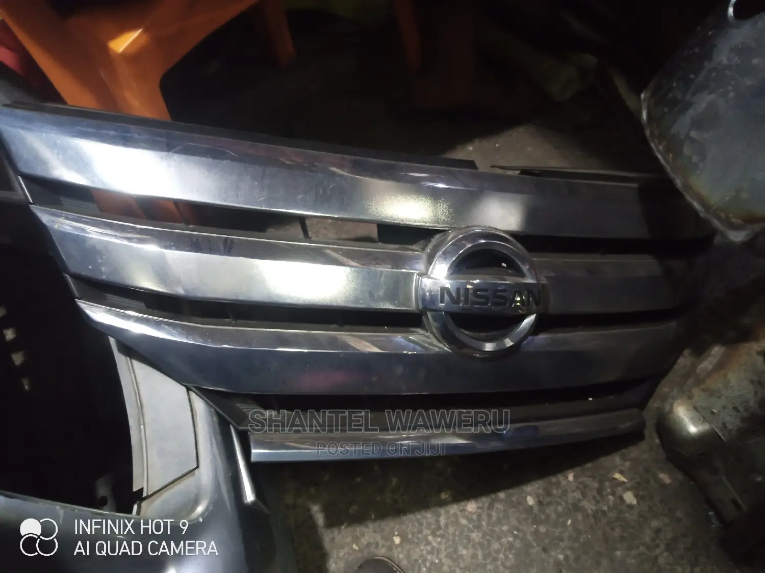 Nissan Serena Front Grill