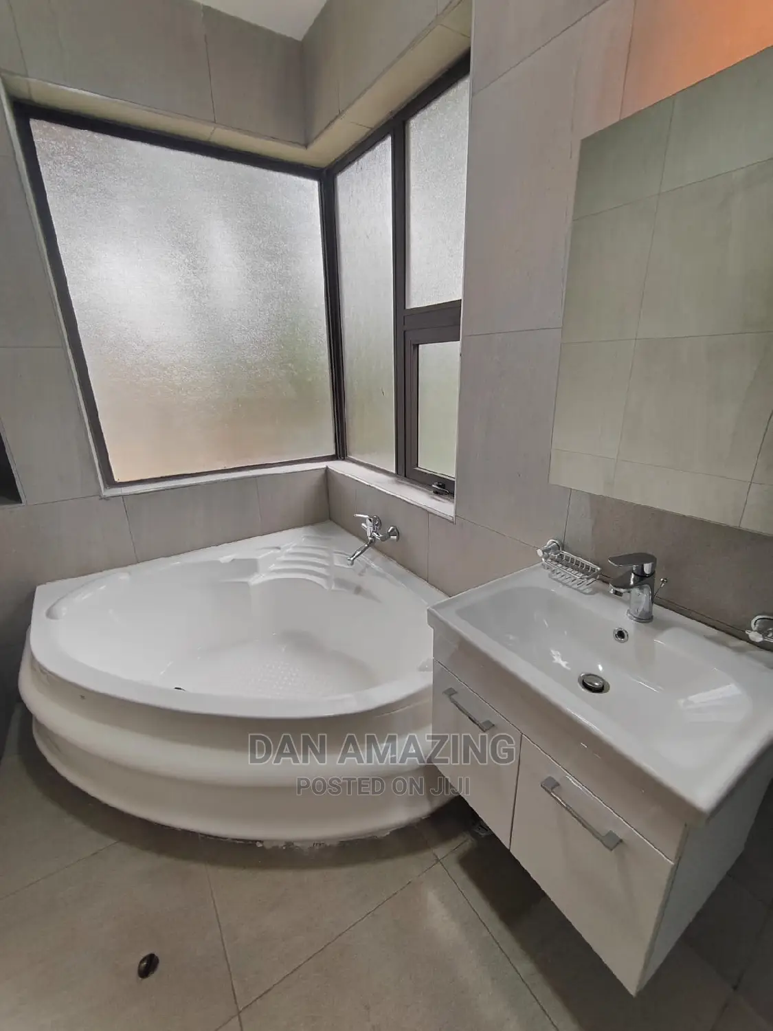 4bdrm Mansion in Karen for sale