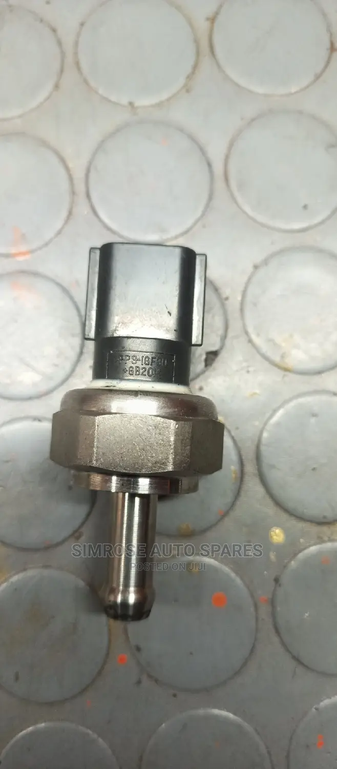 Mazda Cx5 Fuel Pressure Sensor. Demio Axela 