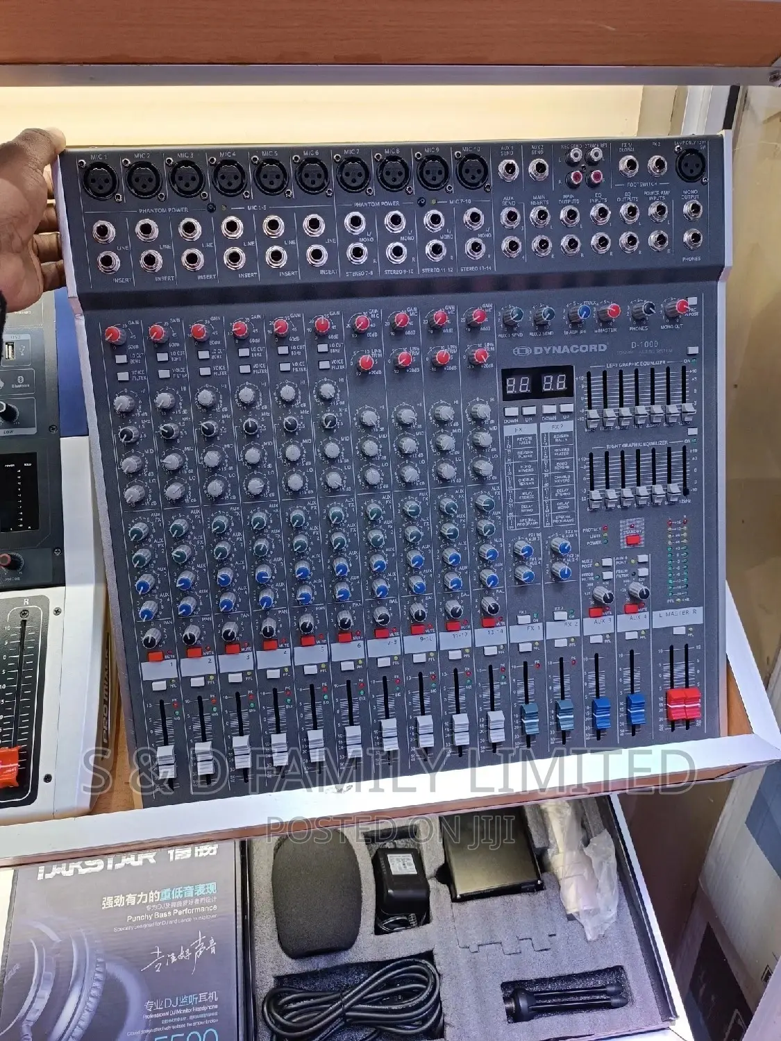 Dynacord D-1000 Plain Mixer 14 Channels