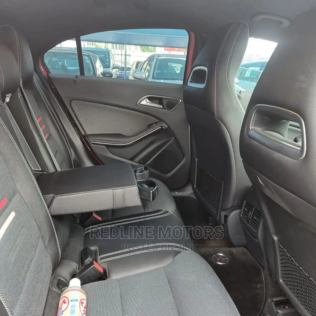 Mercedes-Benz A-Class 2016 Red