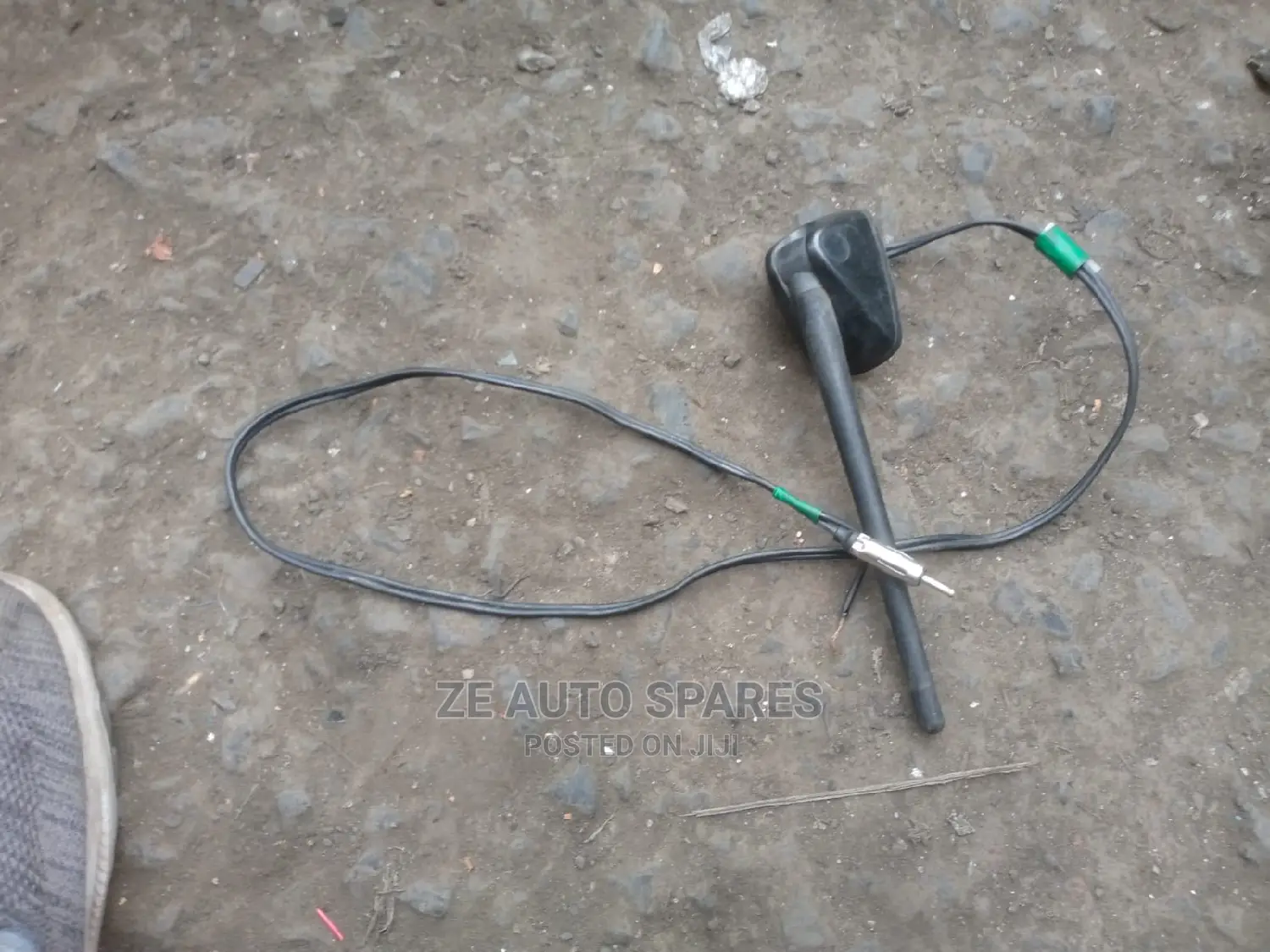 Floor Antenna