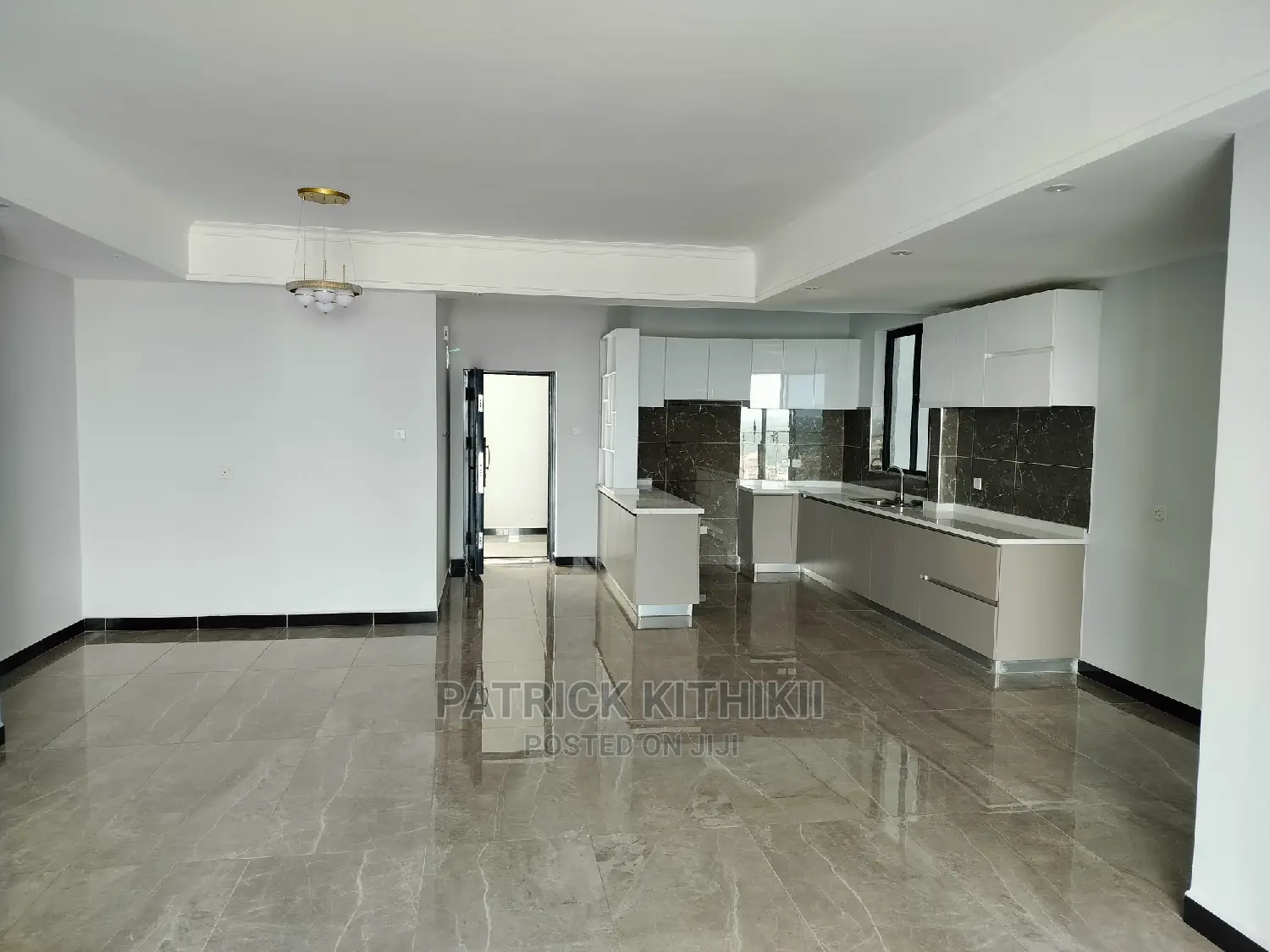 3bdrm Apartment in Zanzi Court, Kilimani for sale