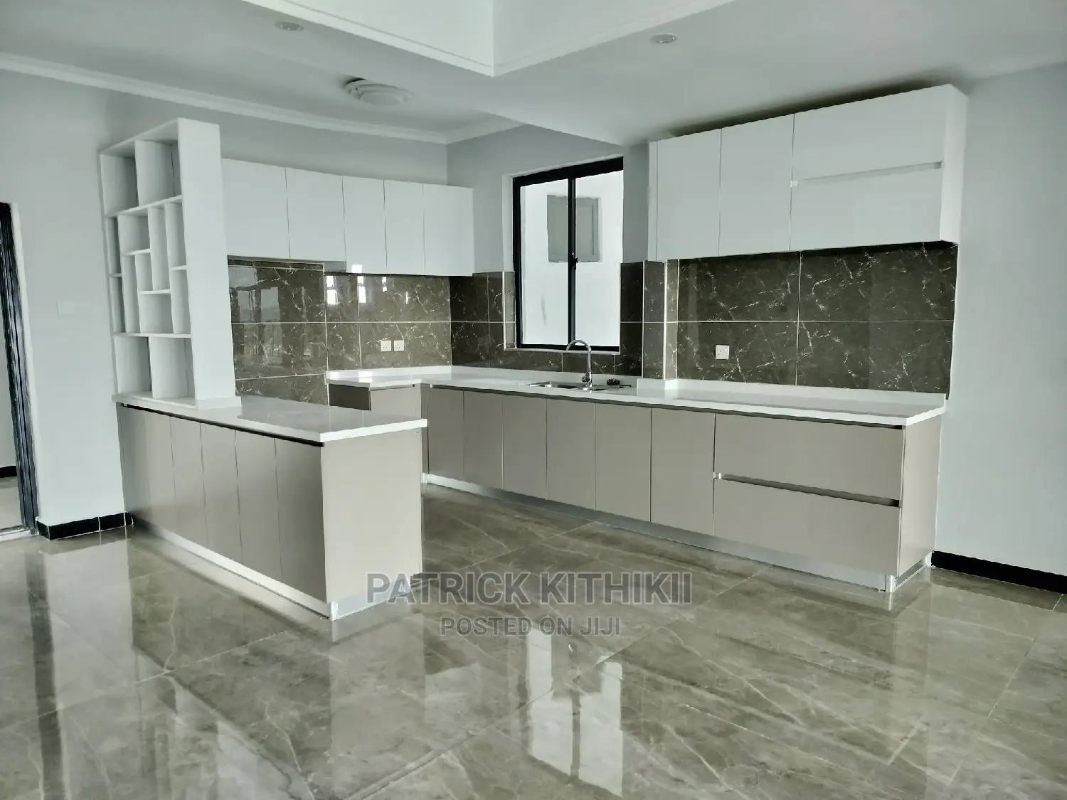 3bdrm Apartment in Zanzi Court, Kilimani for sale
