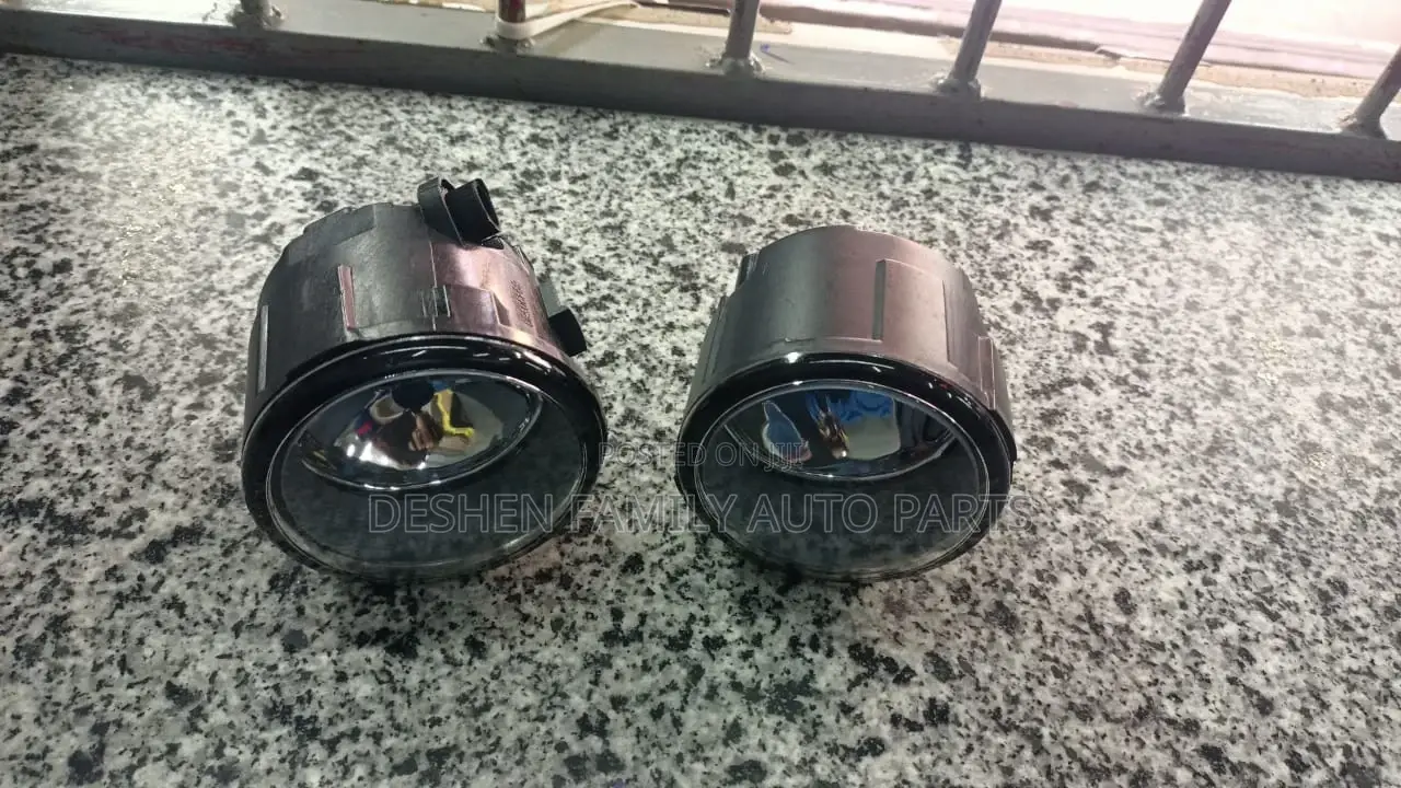 Nissan Tiida/ Extrail T31 Foglights