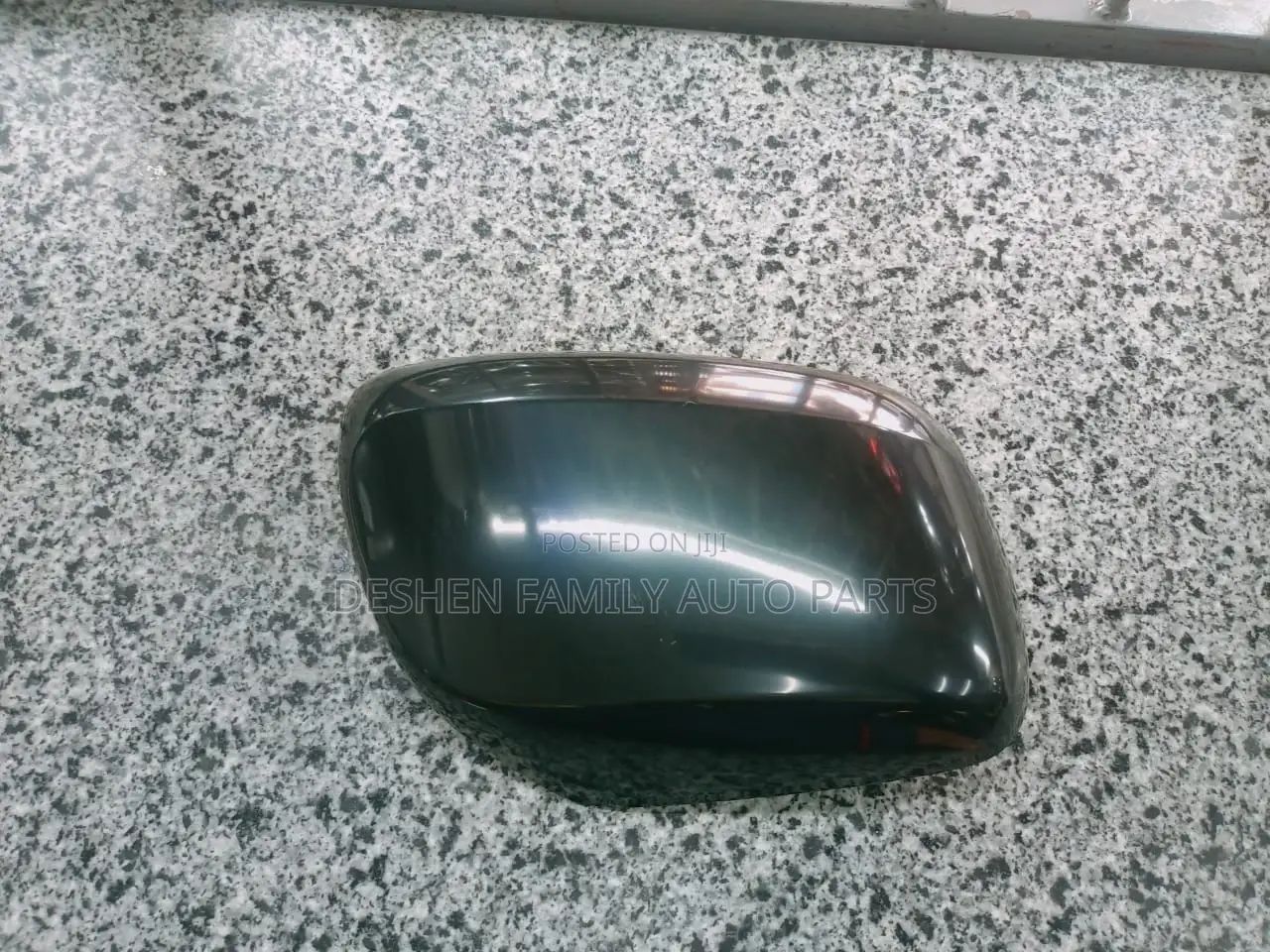 Lexus 570 Side Mirror Cover