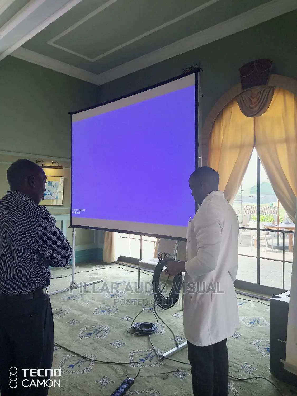 Projector/Projection Screen for Hire