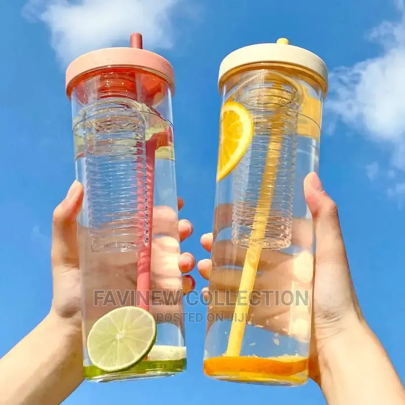 Cute Water Bottle With Foldable Straw 700ML Water Bottle