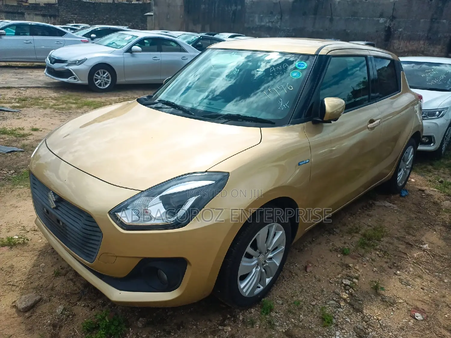 Suzuki Swift 2016 Brown