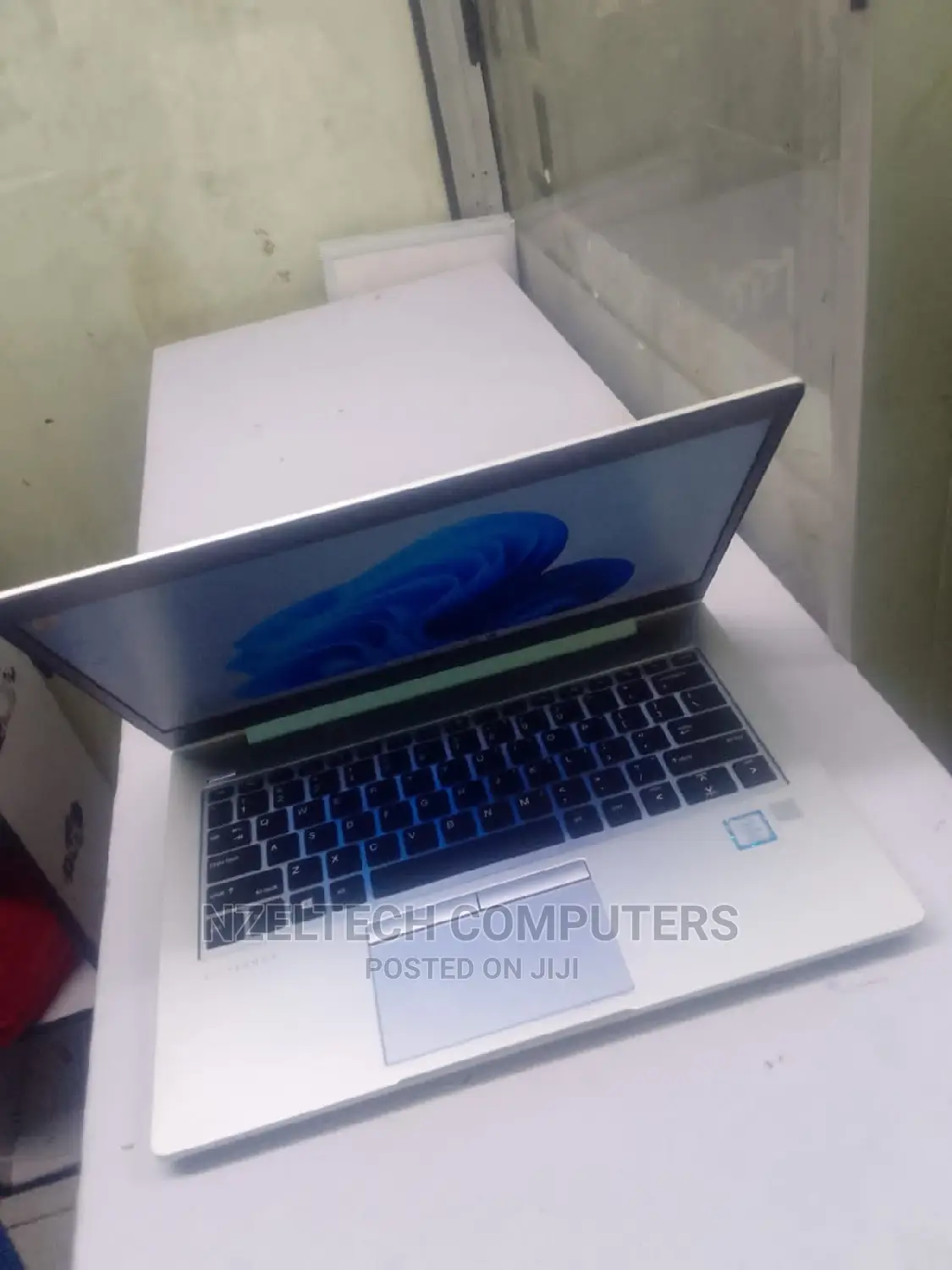 Laptop HP EliteBook 830 G6 8GB Intel Core I5 HDD+SSD 256GB