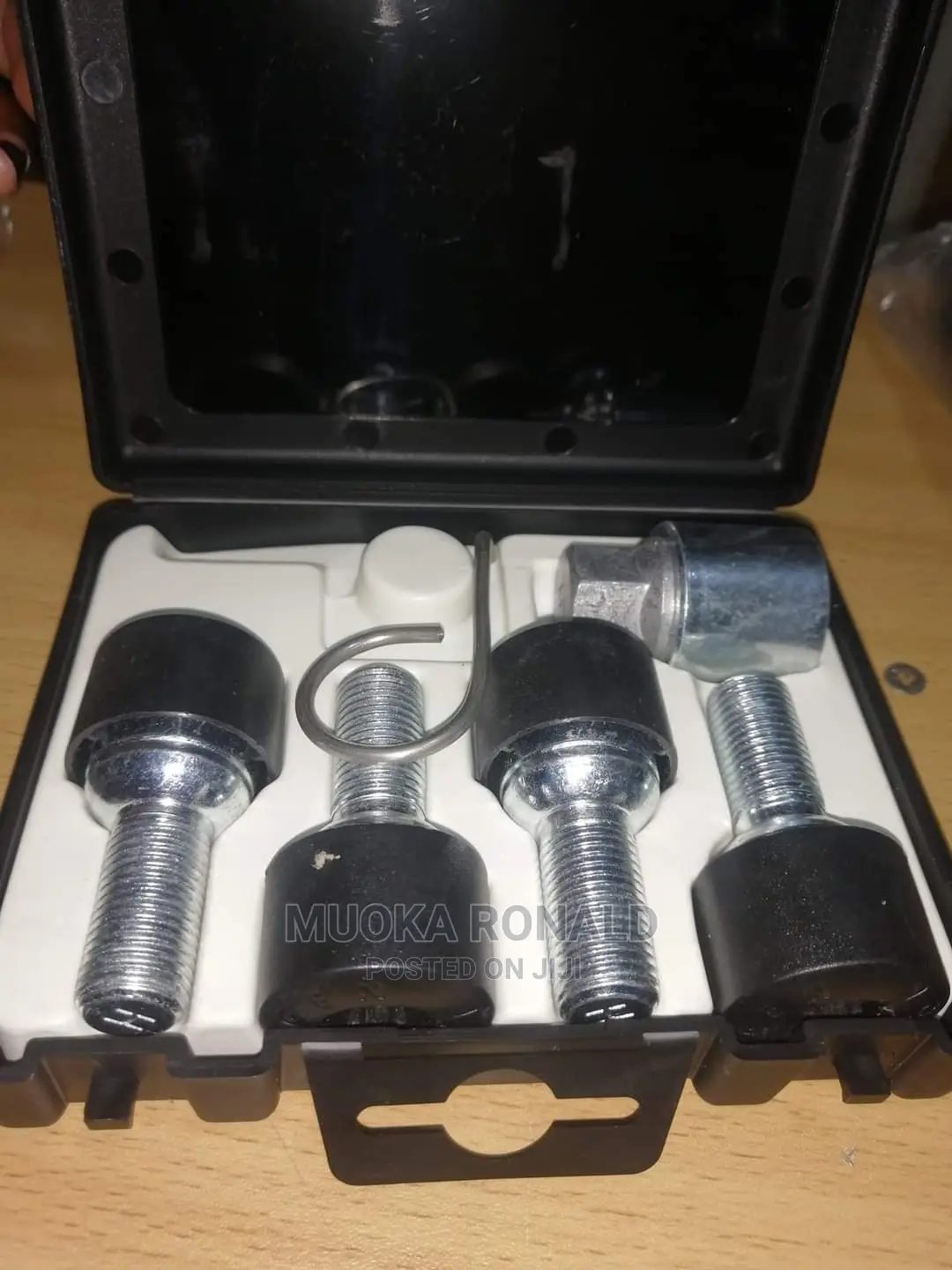 Germany Cars Lock Nuts (Lock Nuts)