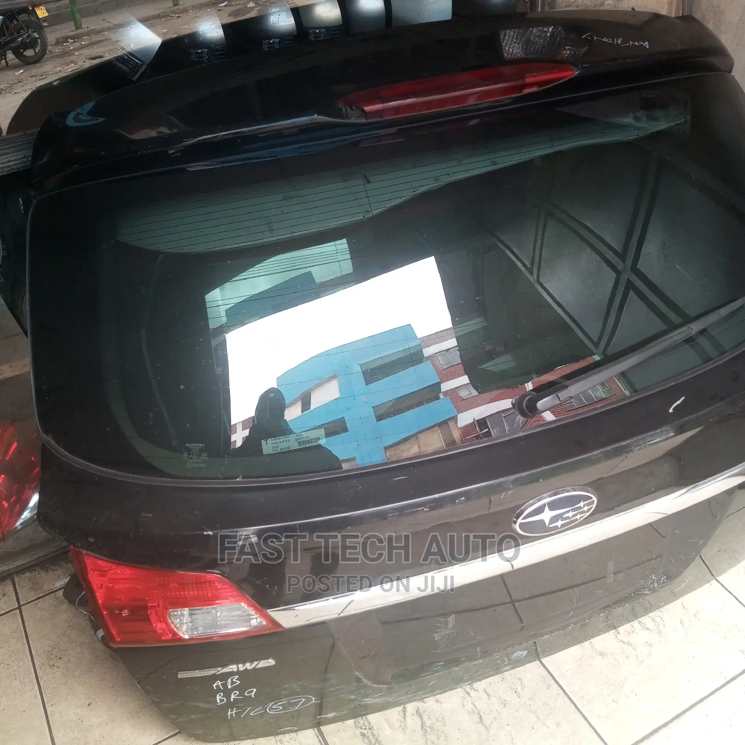 Subaru Legacy( Br9) Boot