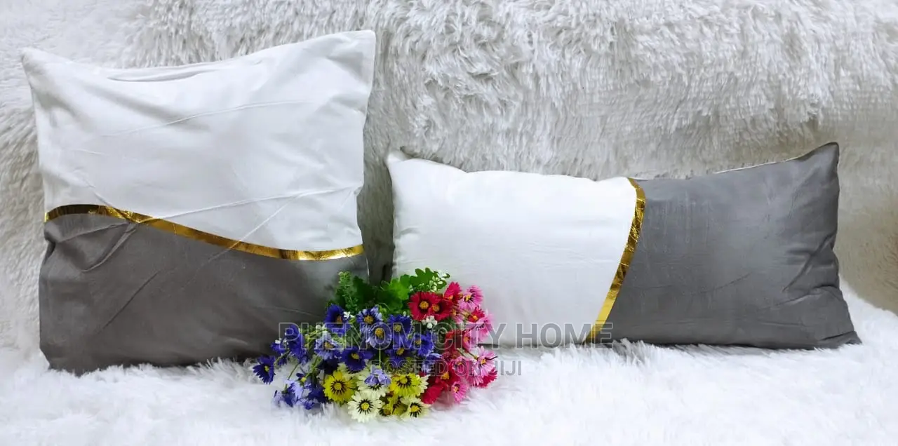 Digital Gold Print Throwpillow Cases