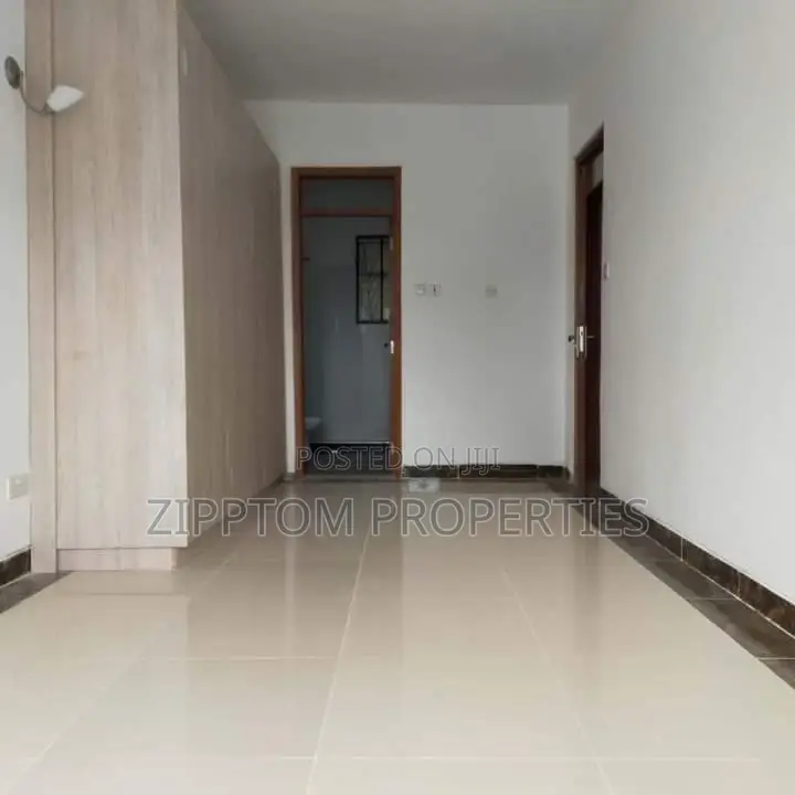 3bdrm Apartment in Madaraka for rent