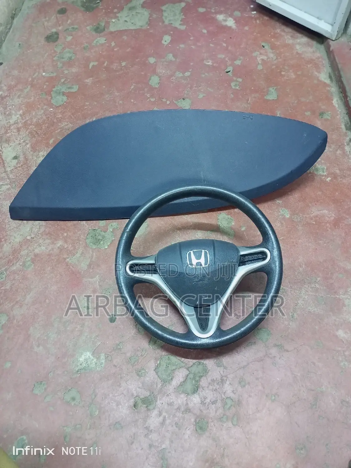 Honda Insight Dashboard Airbag and Steering