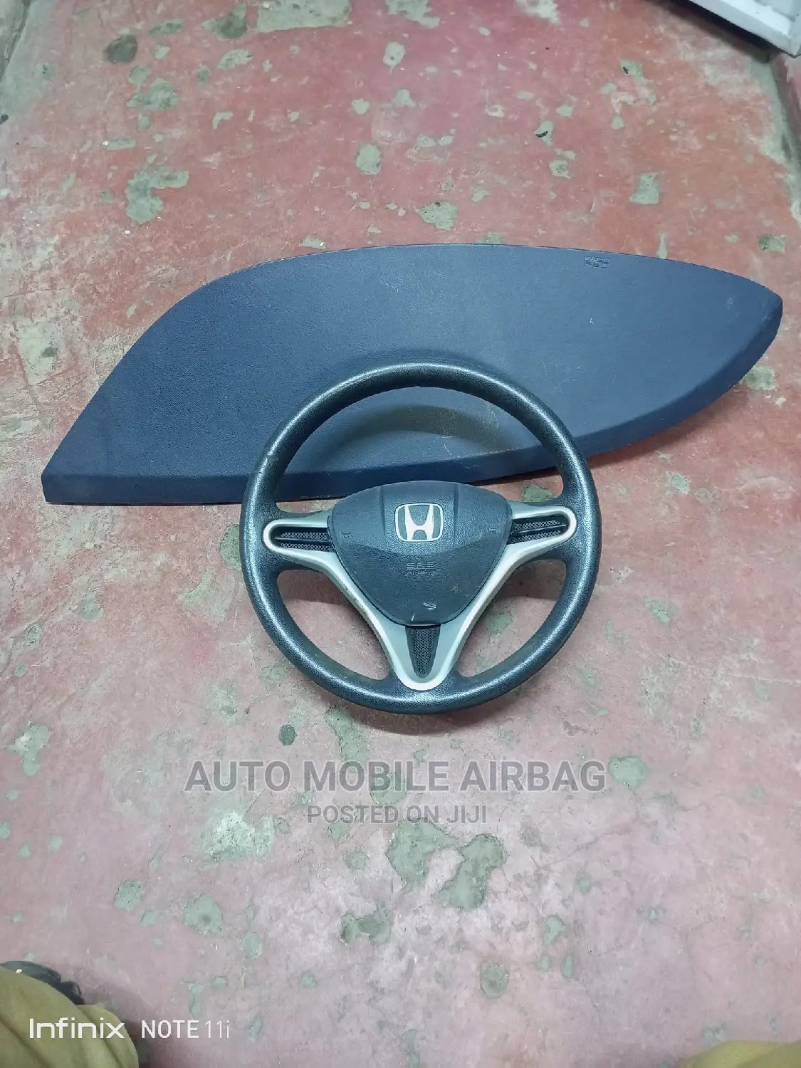 Honda Insight Dashboard Airbag and Steering