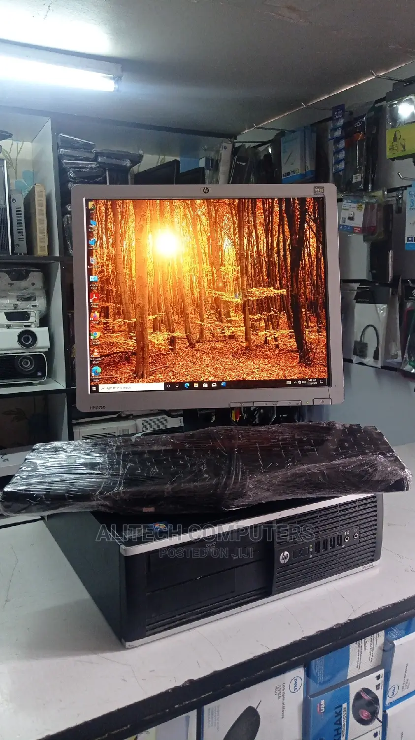 Desktop Computer HP EliteDesk 705 4GB Intel Core I5 HDD 640GB