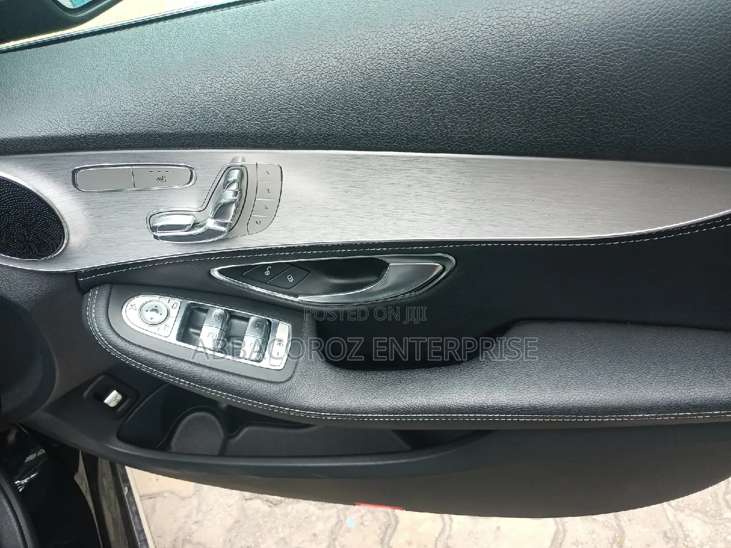 Mercedes-Benz C180 2016 Black