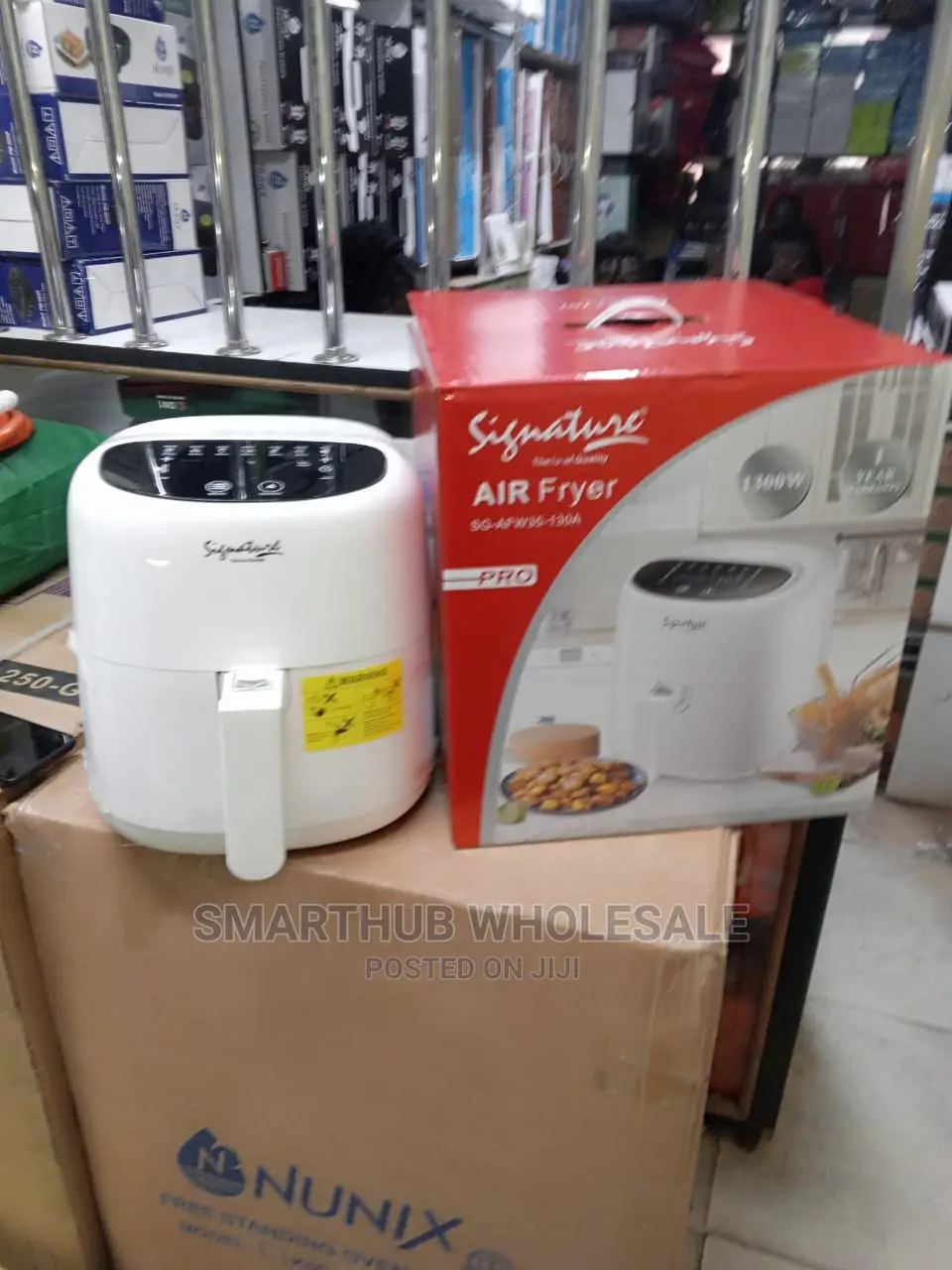 Signature Airfryers Color White