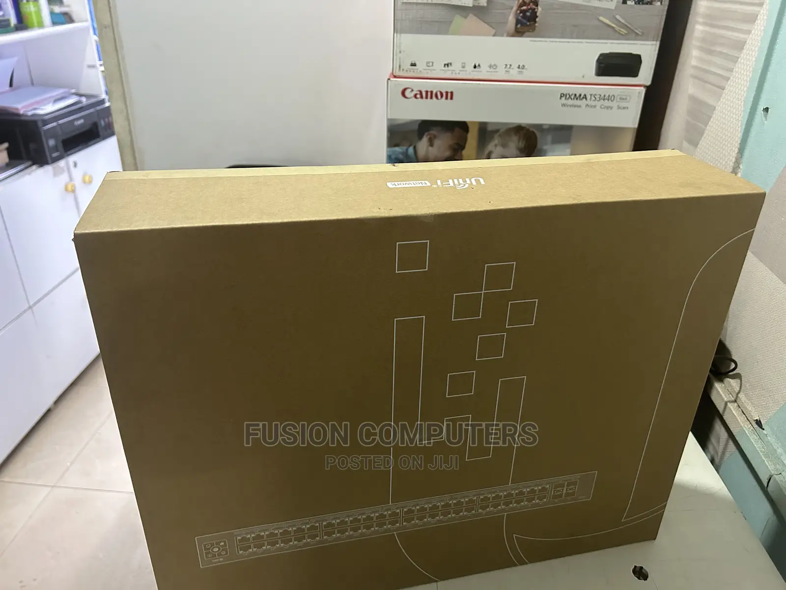 Ubiquiti Unifi 48-Port Poe Switch (Usw-48-Poe