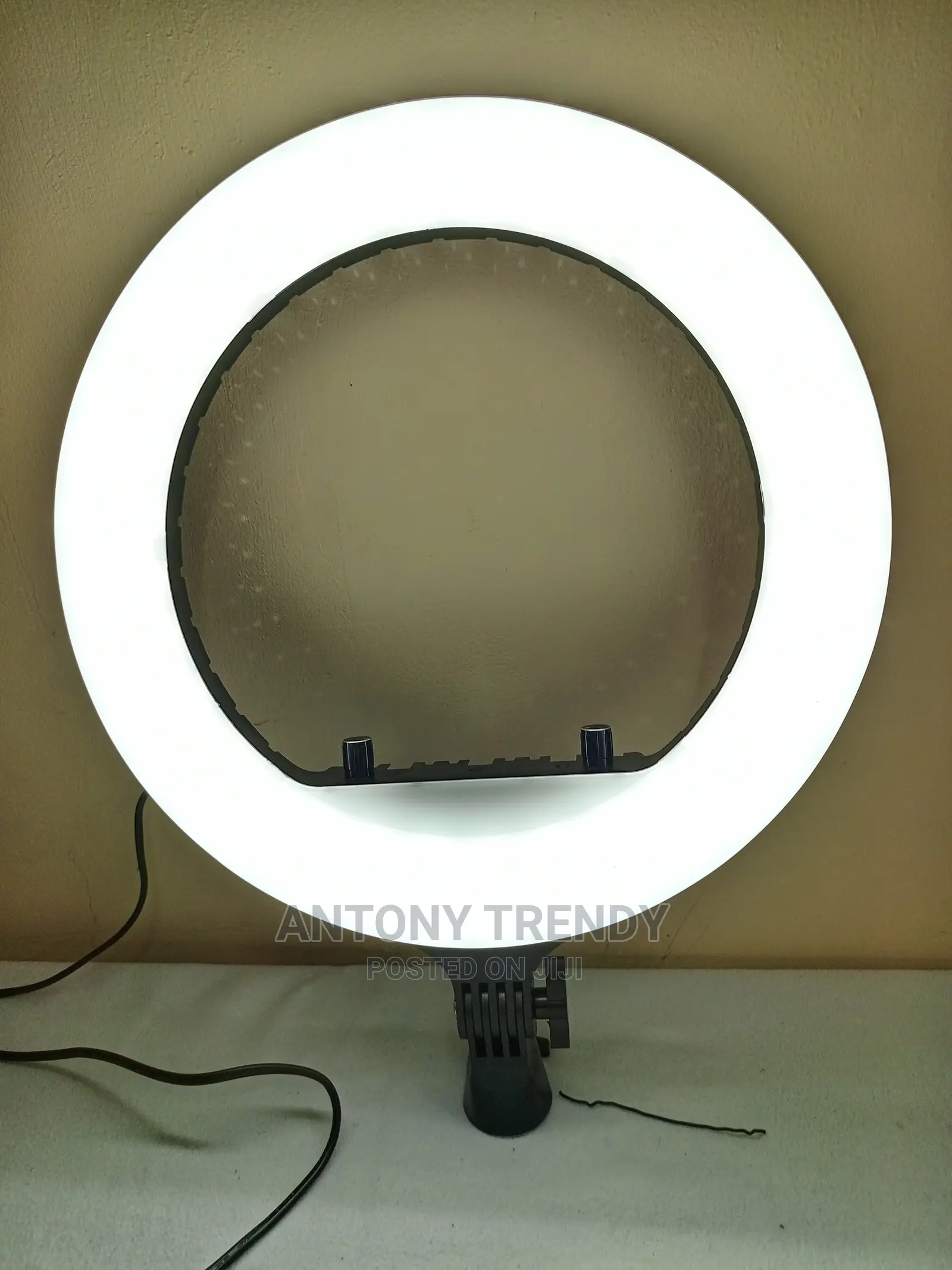 14 Inch Elfie Light Rechargeable Large Capacity