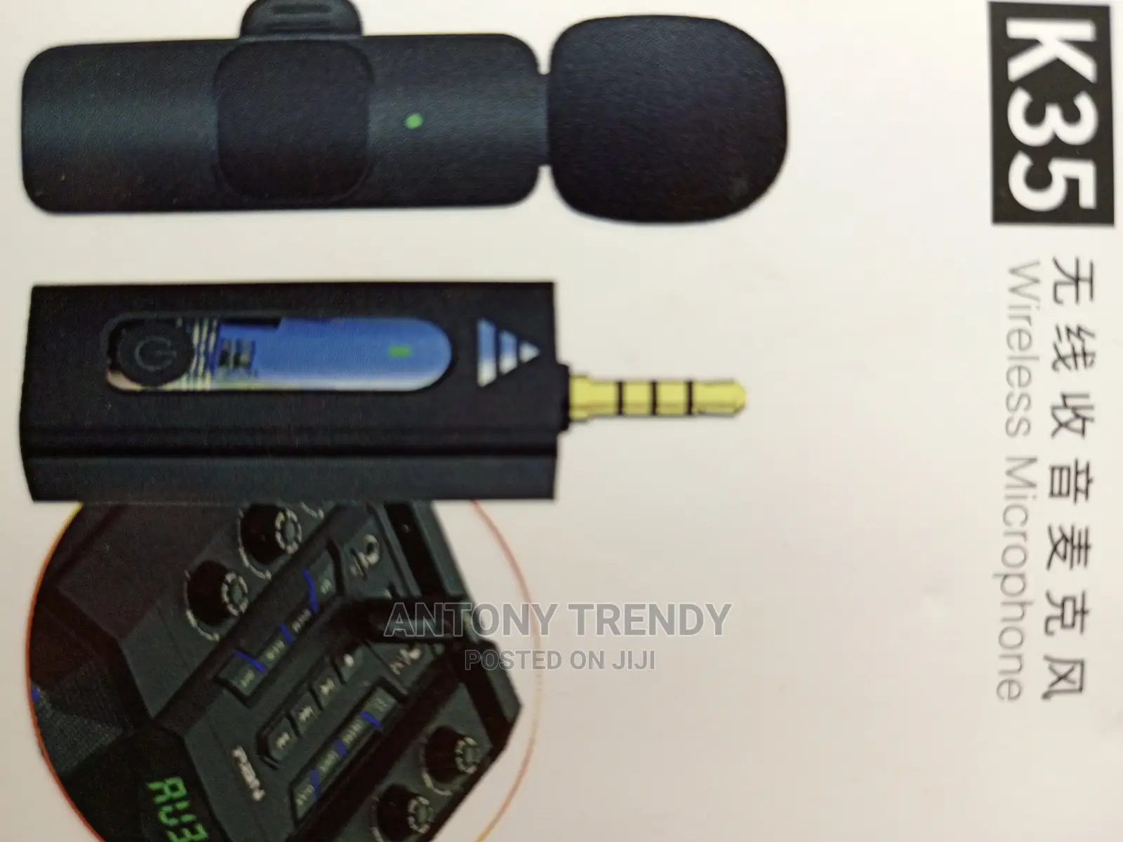 2 Pack Wireless Lavalier Microphones